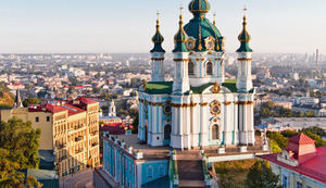 Вход на смотровую площадку Андреевской церкви в Киеве сделали платным
