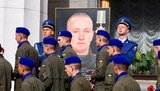 Нардепы должны помнить, что тут погибли молодые ребята, - Аллеров на открытии мемориальной доски под ВР