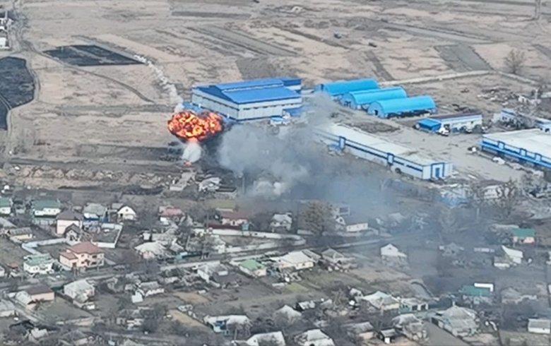 Воїни 72-ї ОМБр під Києвом знищили угруповання російських окупантів 06 Воїни 72-ї ОМБр під Києвом знищили угруповання російських окупантів 06