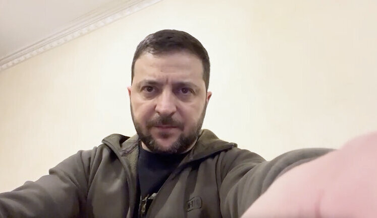 Сприймайте цю зиму не випробуванням, а часом, який наближає нас до перемоги. Вистояти цієї зими - це відстояти все, - Зеленський. ВIДЕО