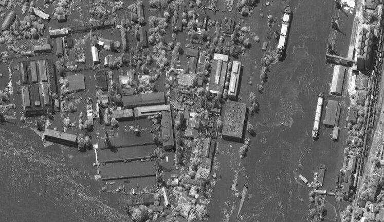 "Поля стануть пустелями. Постраждають екосистеми Дніпра і Чорного моря". Які наслідки підприву росіянами Каховської ГЕС