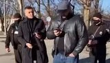 Полиция начала два уголовных производства по факту нападения на журналистов в аэропорту Днепра