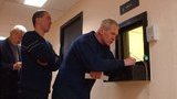 Технический момент: чем закончится для Януковича задержка с зарплатой в стране?