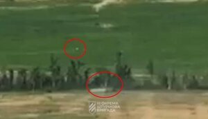 Бійці 3-ї ОШБ знищують танк окупантів Т-80 з ПТРК NLAW та Javelin. ВIДЕО