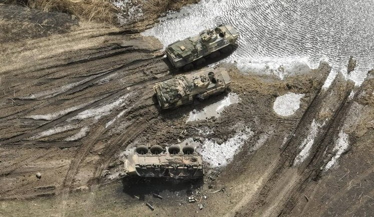 Знищена техніка російських окупантів в районі ООС. ФОТОрепортаж