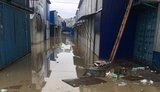 У Чернівцях через паводок на Пруті затопило найбільший ринок міста: вода продовжує прибувати. ВІДЕО+ФОТОрепортаж