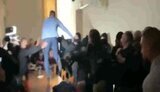 Нардеп Дмитрук влаштував бійку в Одеській міськраді: "Он дедушку убил! Долбо#б!". ВIДЕО