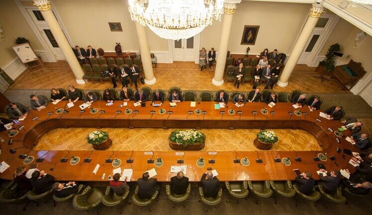 Кому належать українські банки