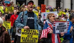 No Kings: в США накануне выборов в Конгресс прошли протесты против политики Трампа. ФОТОрепортаж
