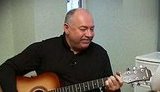 Пискун выступил в роли поющего прокурора-гитариста. ВИДЕО.