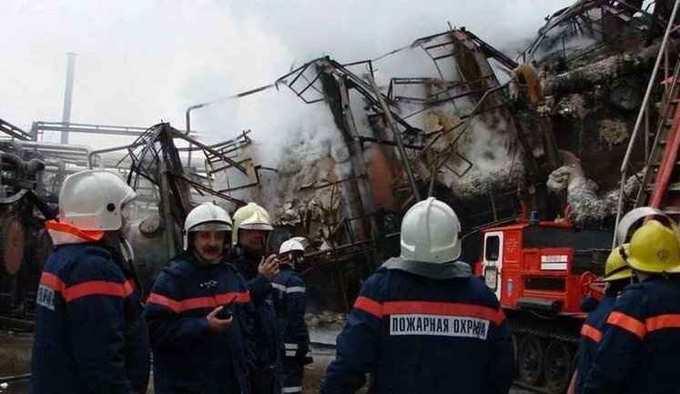 SSU’s drones "organized" fire at oil refinery in Volgograd - sources. VIDEO&PHOTOS