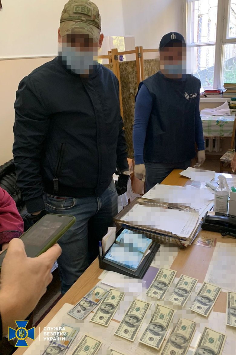 $1,5 тыс. вымогали чиновники столичного военного госпиталя у ветеранов АТО/ООС за установление инвалидности, - СБУ 03