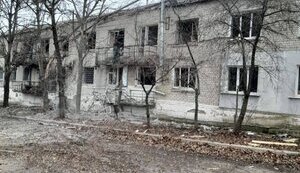 Оккупанты ударили "Градами" по Пристину на Харьковщине: двое пострадавших, повреждены 16 квартир, учебное заведение и библиотека. ФОТОрепортаж