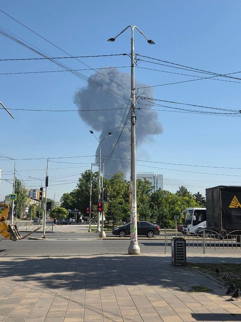 A massive fire broke out in occupied Mariupol following the explosions