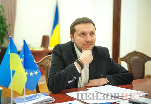Юрій Стець: "Мені сумно, коли кажуть, що Мінстець займається порохоботами" 08