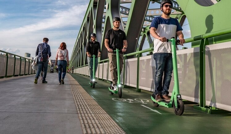 Городские власти Львова ввели ряд ограничений для электросамокатов и мелкого электротранспорта