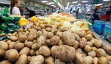 В Україні продовжує дешевшати картопля: які ціни за кілограм?