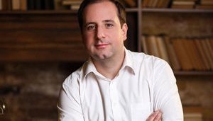 Саенко о ветировании Зеленским закона о возвращении конкурсов для госслужащих: Это прямой намек ВР, что нужно назначать министра. Пусть даже с третьей попытки