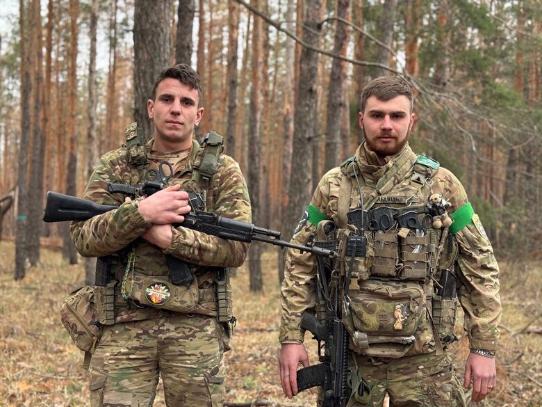 Назар, позивний Хмурий, і Назарій, якого називають Медведем