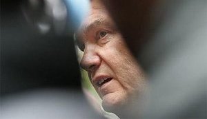 Янукович снова стал премьером... только "теневым"