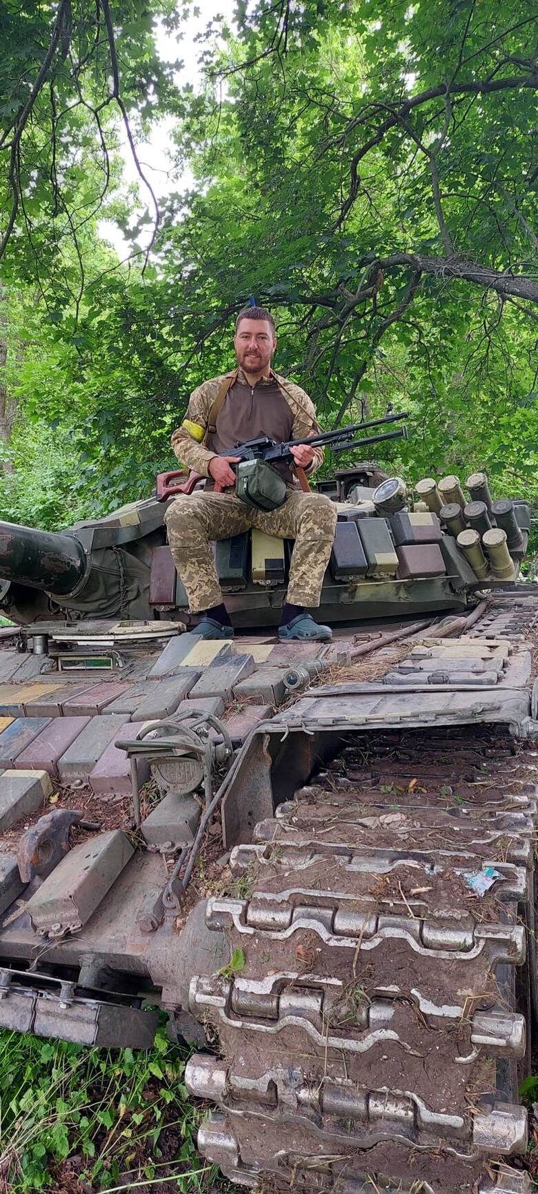 Андрій Сербін: Чимало російської піхоти вбилося об Бахмут. На це міг бути розрахунок – ми тримаємо місто, а вони туди пруть, як таргани, та гинуть 04