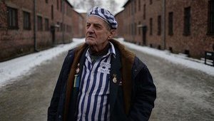 "Чем закончил Гитлер, мы знаем. Как закончит Путин - еще не известно", - легендарный узник Освенцима Игорь Малицкий