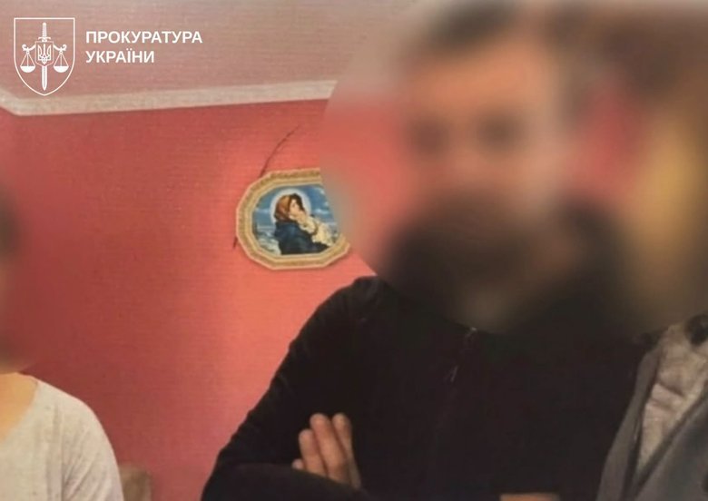 На Прикарпатті судитимуть чоловіка за розповсюдження дитячої порнографії