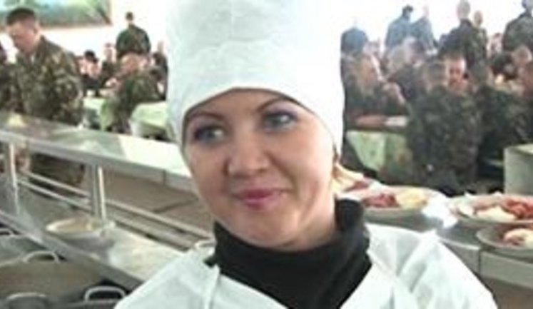 Украинских солдат кормят голодные повара: последняя зарплата была в сентябре. ВИДЕО.