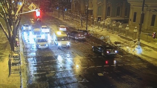 Рух вулицею Грушевського в Києві відновлено, - Нацполіція 01