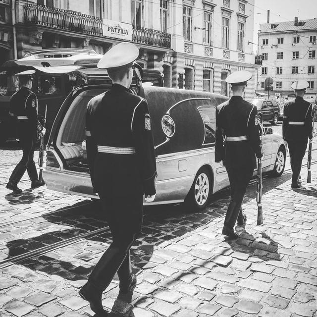 похороны слипак процессия