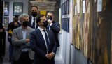 Зеленский посетил Одесский художественный музей и посмотрел выставку картин Ройтбурда. ФОТО