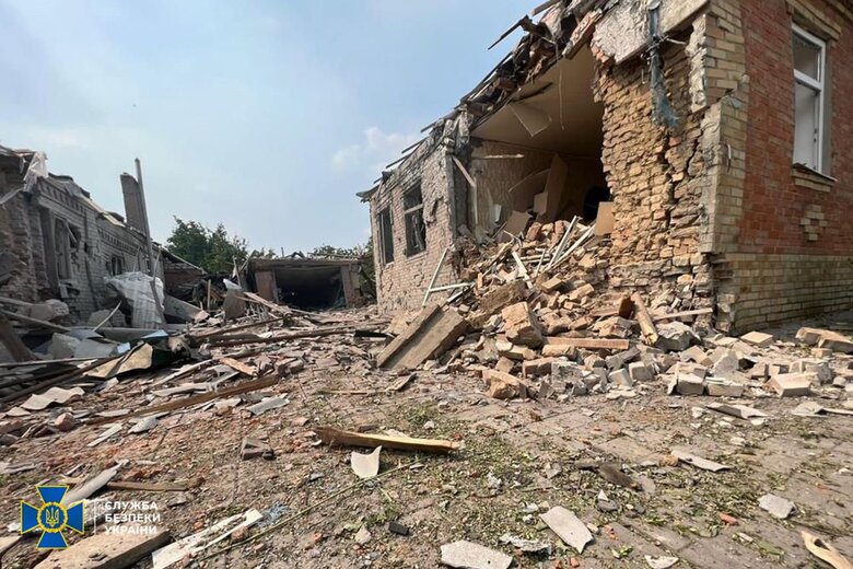 Правоохоронці відкрили кримінальні справи по обстрілам військами РФ Словянська та Краматорська, - голова СБУ Баканов 06