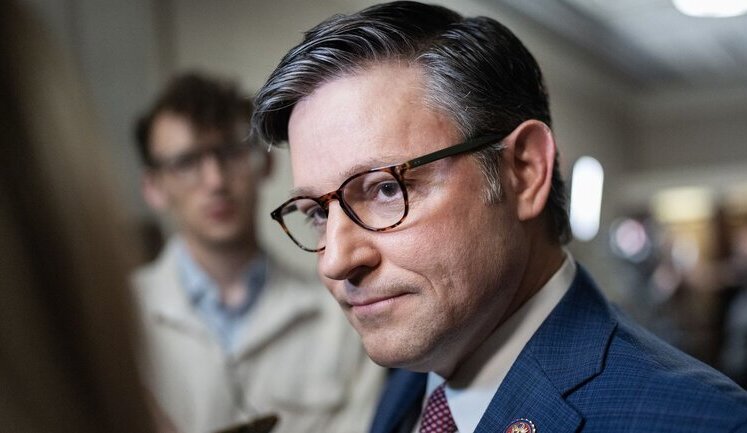 Спікер Палати представників: Допомогу для України та Ізраїлю розділять