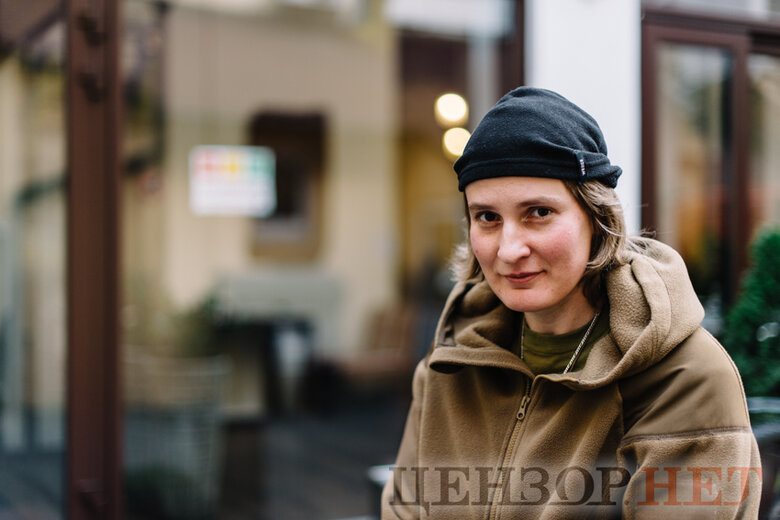 Бойовий медик, позивний Мауглі: Коли на Чернігівщині звільняли села, то забирали поранених... Люди були з обмороженнями і постріляні. Просто по приколу в них стріляли росіяни 04 Бойовий медик, позивний Мауглі: Коли на Чернігівщині звільняли села, то забирали поранених... Люди були з обмороженнями і постріляні. Просто по приколу в них стріляли росіяни 04