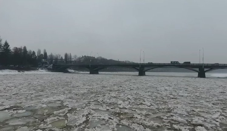 Zakarpattia Governor Moskal says Uzhhorod on verge of flooding. VIDEO