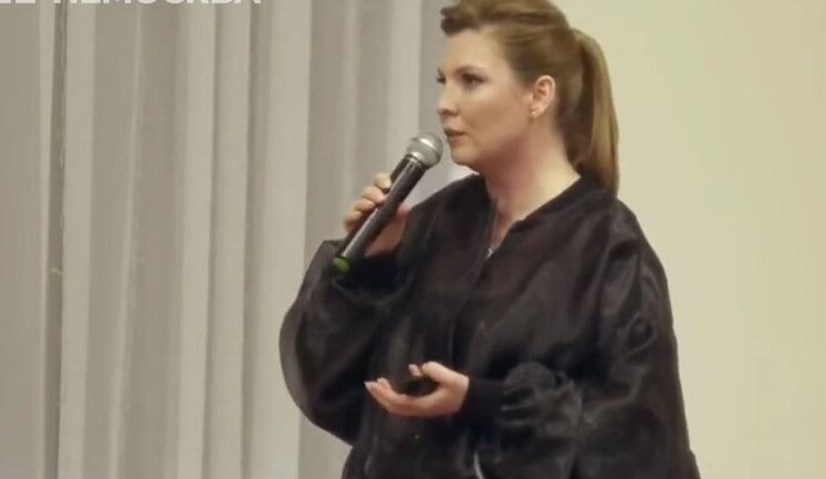 Скабеева учит Z-пропагандистов: "Если Россия бомбит Харьков, то это не агрессивная война, а создание санитарной зоны". ВИДЕО