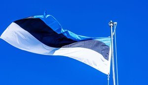 Эстония отказалась полностью закрывать границу с Россией