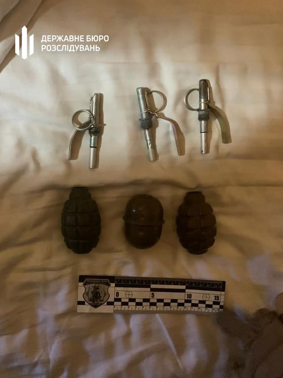 Бандити під час обстрілів пограбували Держспецзв’язок на 90 млн грн 02