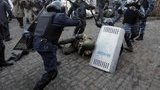 Щодо полковника Пилипенка, обвинуваченого в побитті євромайданівців, розпочато службове розслідування, - МВС