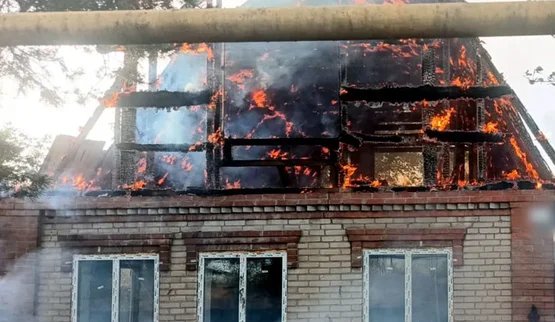 Росіяни 11 разів ударили по Слов’янську на Донеччині: пошкоджено школу та будинки. ФОТО