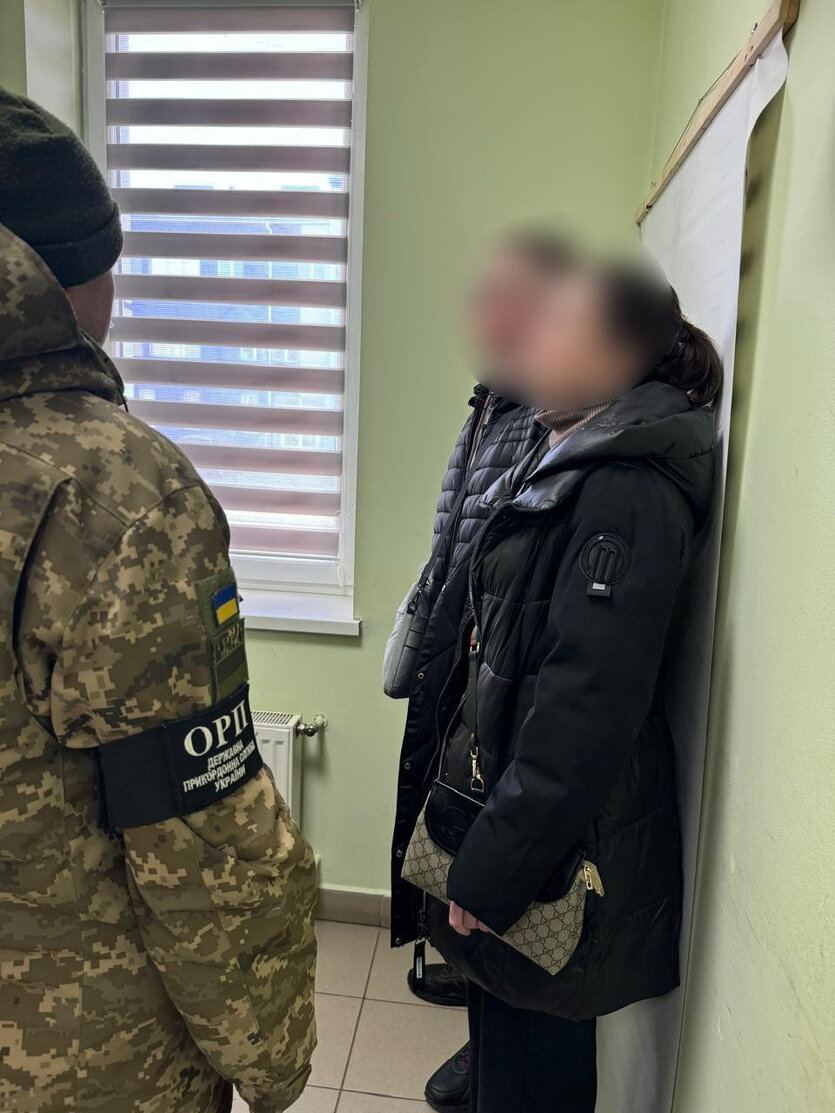 Псевдоподружжя з Києва намагалося незаконно перетнути кордон до Польщі