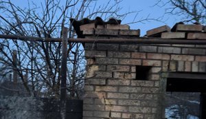 Росіяни били по Нікопольщині та Кривому Рогу: пошкоджено інфраструктуру, будинки, газогони та ЛЕП. ФОТО