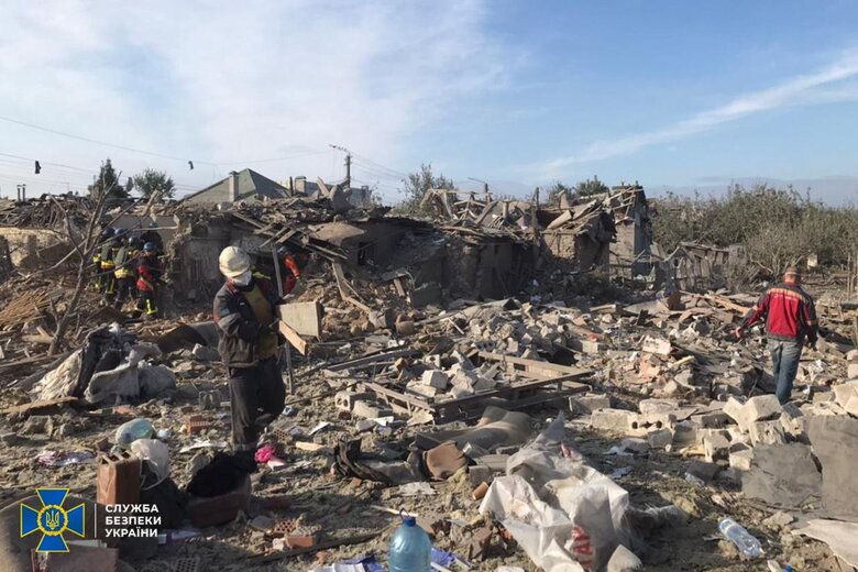 Наслідки обстрілу росіянами Запоріжжя: СБУ відкрила провадження 07