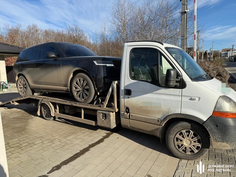 Кіберзлочинна група: на Закарпатті затримано співучасника