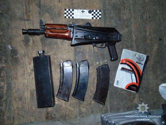 Поліцейські завершили розслідування замаху на вбивство молдавського політика 02