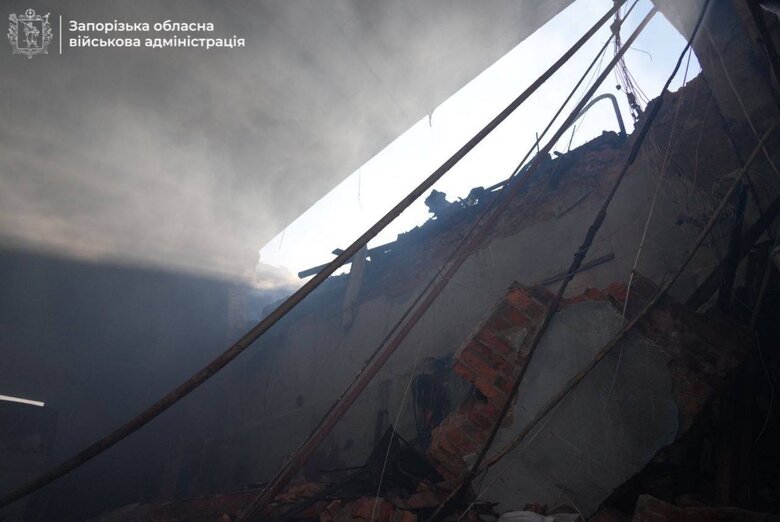 наслідки ворожого удару по Запоріжжю