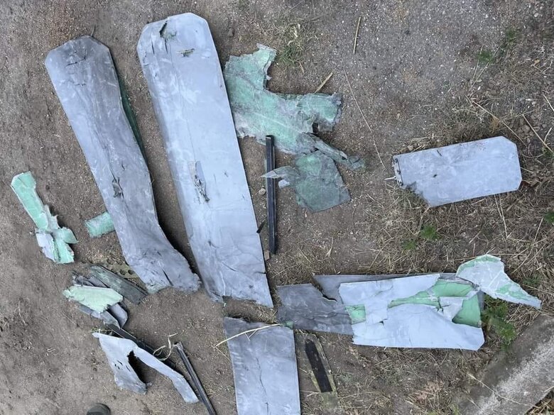Знищено російський дрон-камікадзе Ланцет, який намагався атакувати радіолокаційну станцію на Миколаївщині, - Повітряні Сили ЗСУ 01