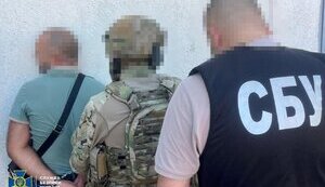 СБУ совместно с Нацполицией заблокировали 5 схем уклонения от мобилизации, которые действовали в разных регионах Украины. ФОТОрепортаж