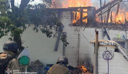 Россияне нанесли удар по спасателям во время ликвидации последствий атаки в Никополе