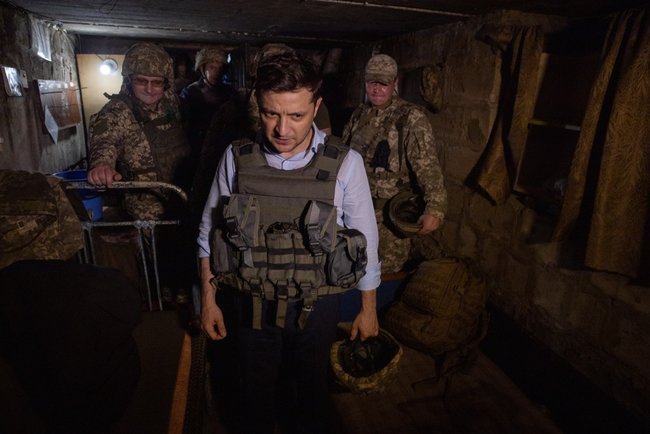 Zelenskyi visits frontline positions in Donbas 06